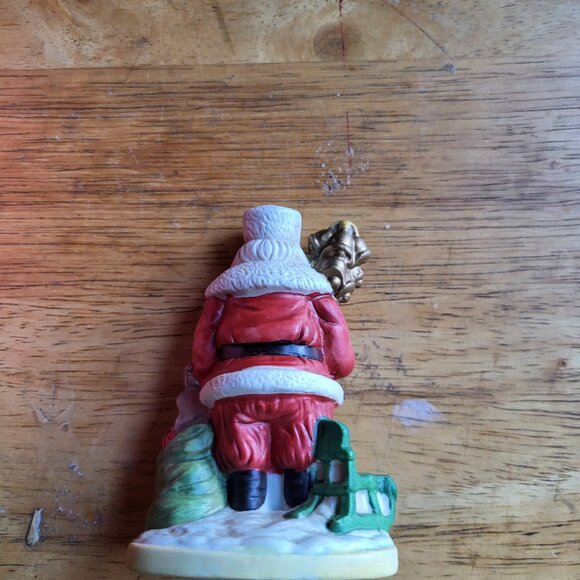 Vintage Santas Of The Nations Porcelain Figurine Russia GUC SEE PICS "BIN E" - Picture 3 of 6